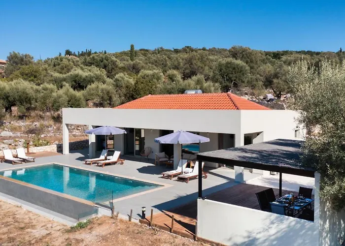 Villa Tina By Vintage Travel